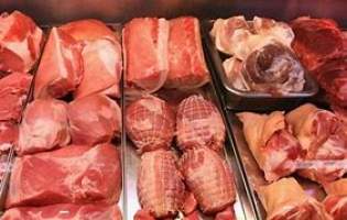 ادامه واردات روزانه ۲۰۰ تن گوشت تا تنظیم بازار داخلی