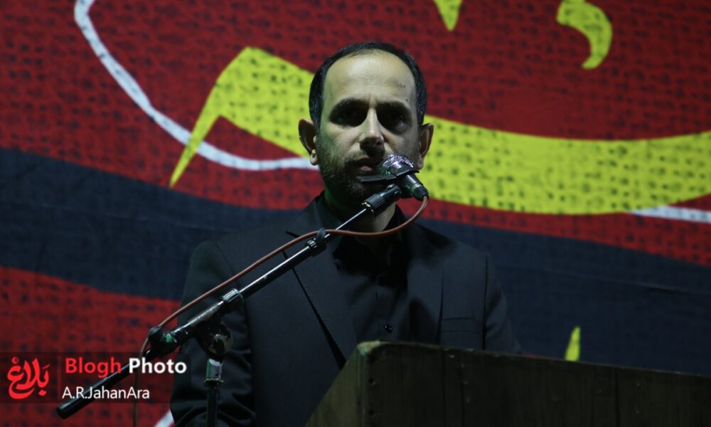 طنین لبیک یا خامنه‌ای در میدان طالقانی قائم‌شهر