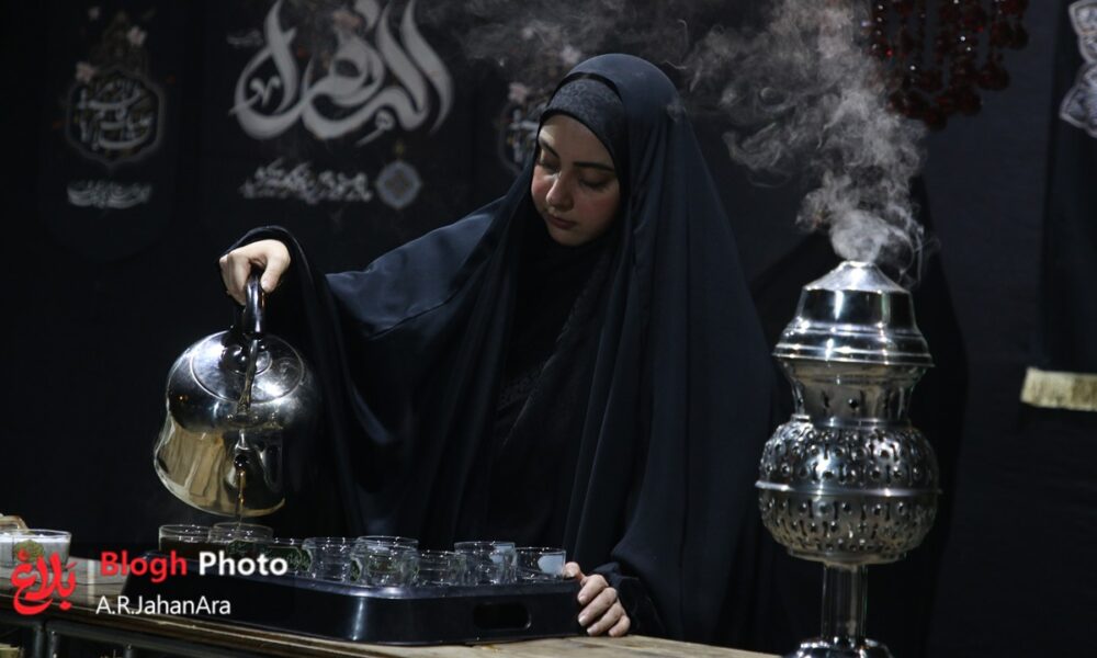 قائم‌شهر عزادار مادر سادات