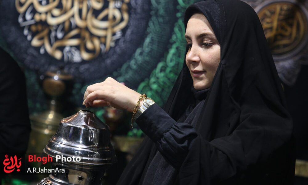 قائم‌شهر عزادار مادر سادات